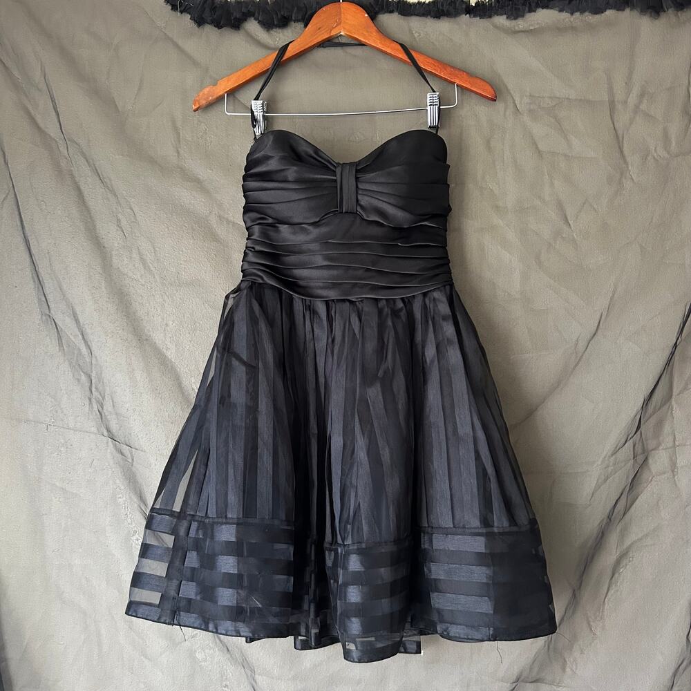 🥶 Betsey Johnson Black Organza Corset Mini Dress Size 6 - Picture 2 of 11